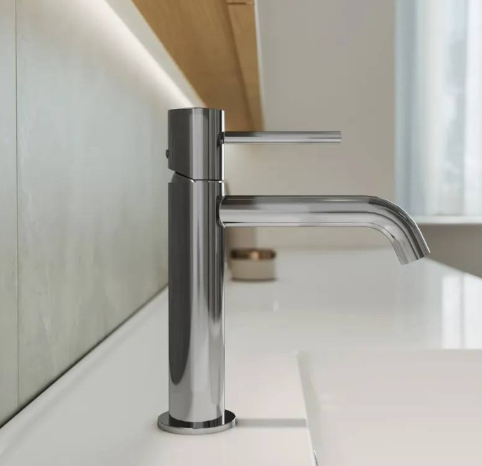 Chromed Bathroom Faucet Basin Tap Set with Bidet Mixer Hot/Cold Water Control for Hotel and Apartment Use